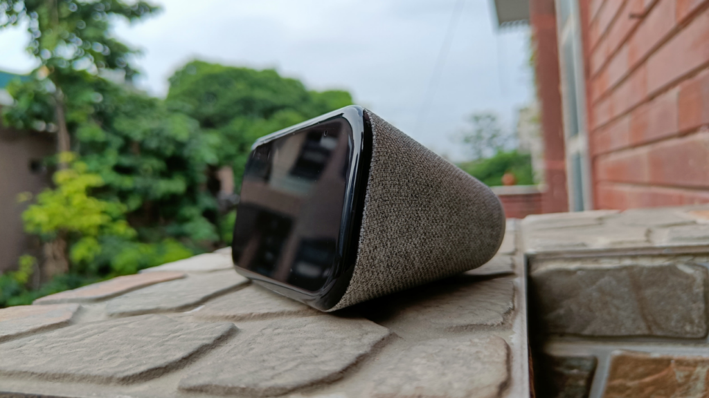 Lenovo Smart Clock Essential full