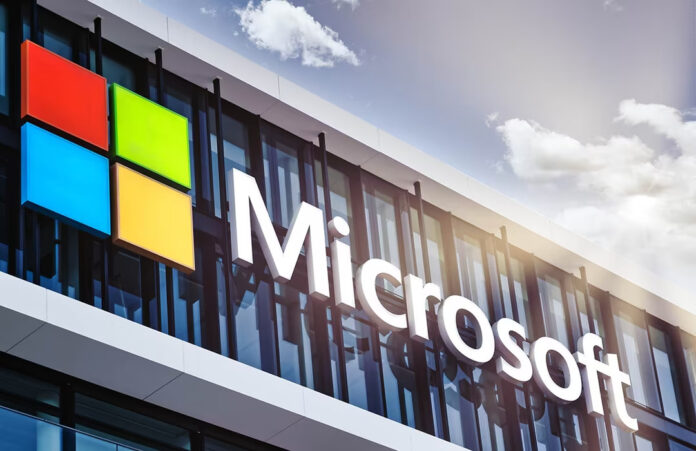 Microsoft glitch impacts services worldwide