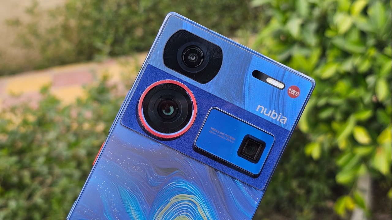 Nubia Z60U cameras