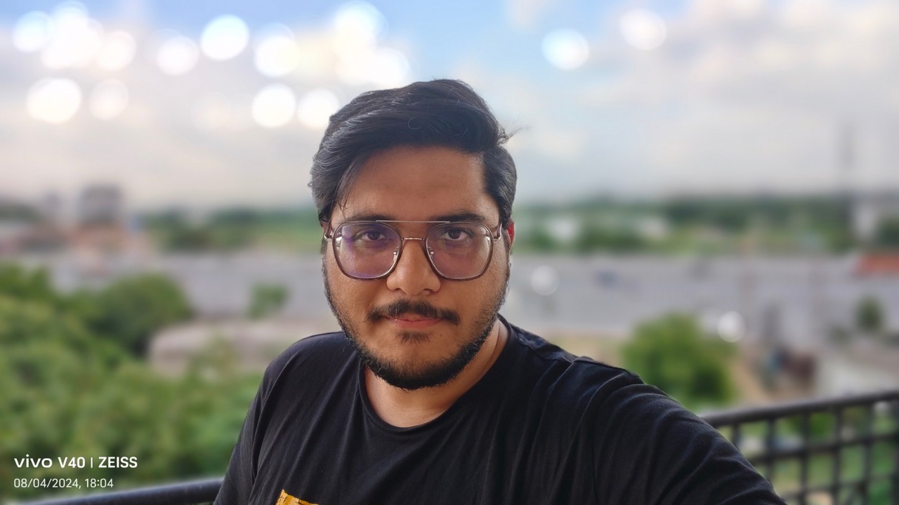 Vivo v40 selfie camera