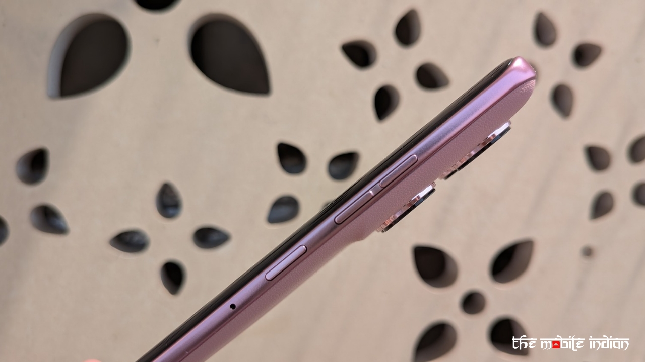 moto edge 60 fusion side