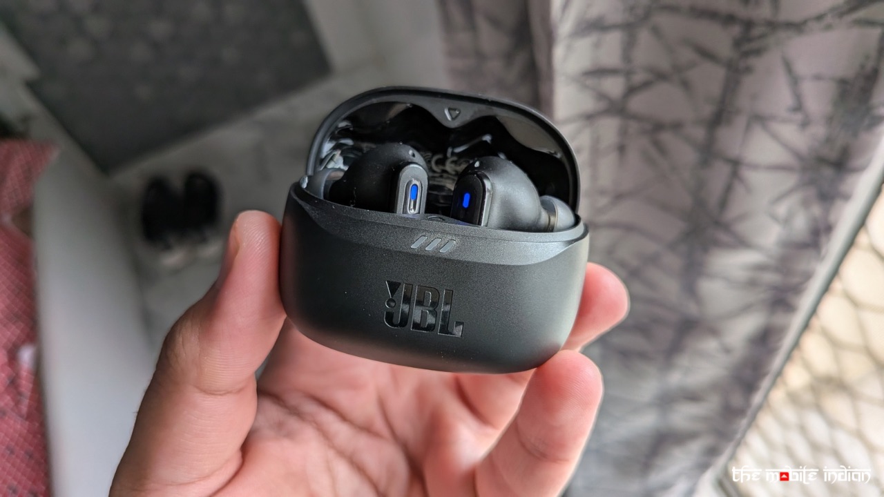 JBL Tune Beam 2 case