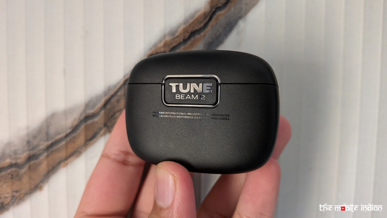 JBL Tune Beam 2 charging case