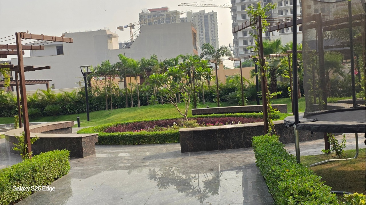 Samsung Galaxy S25 Edge 2x zoom