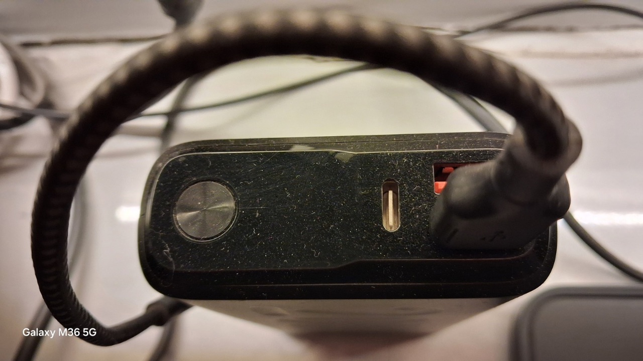 Galaxy M36 5G artificial lighting