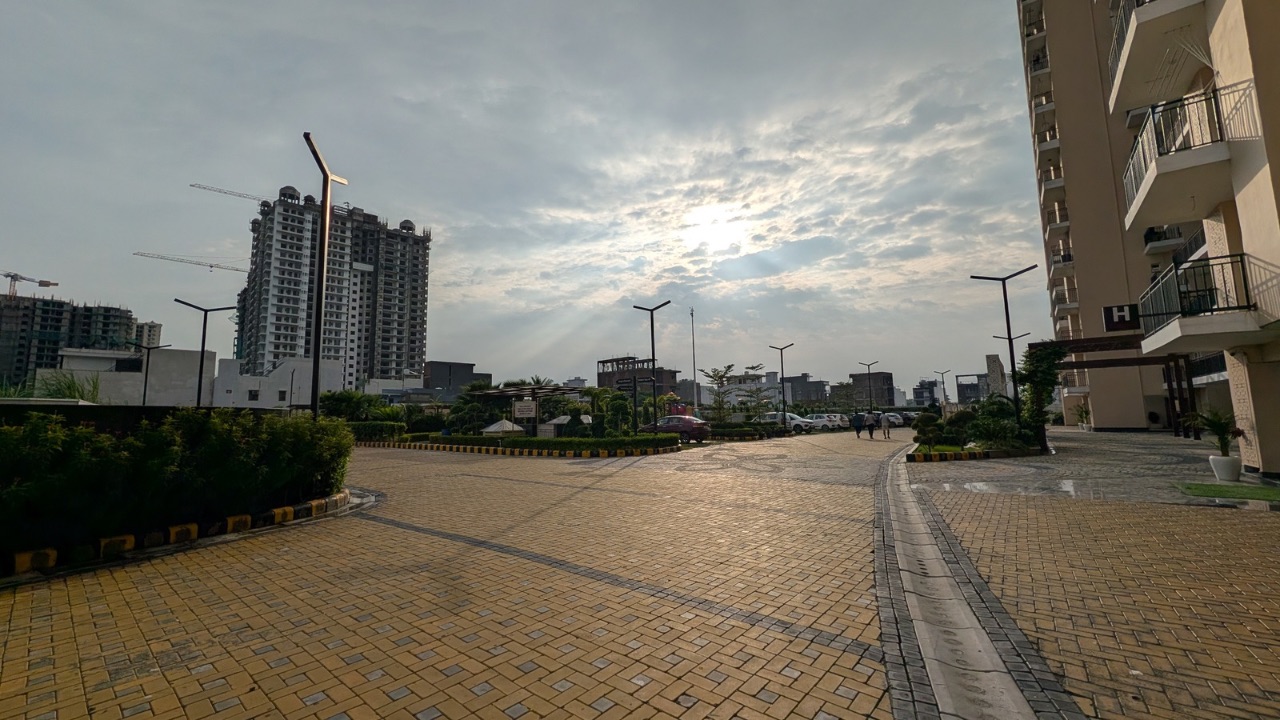 Pixel 10 Pro XL Ultrawide