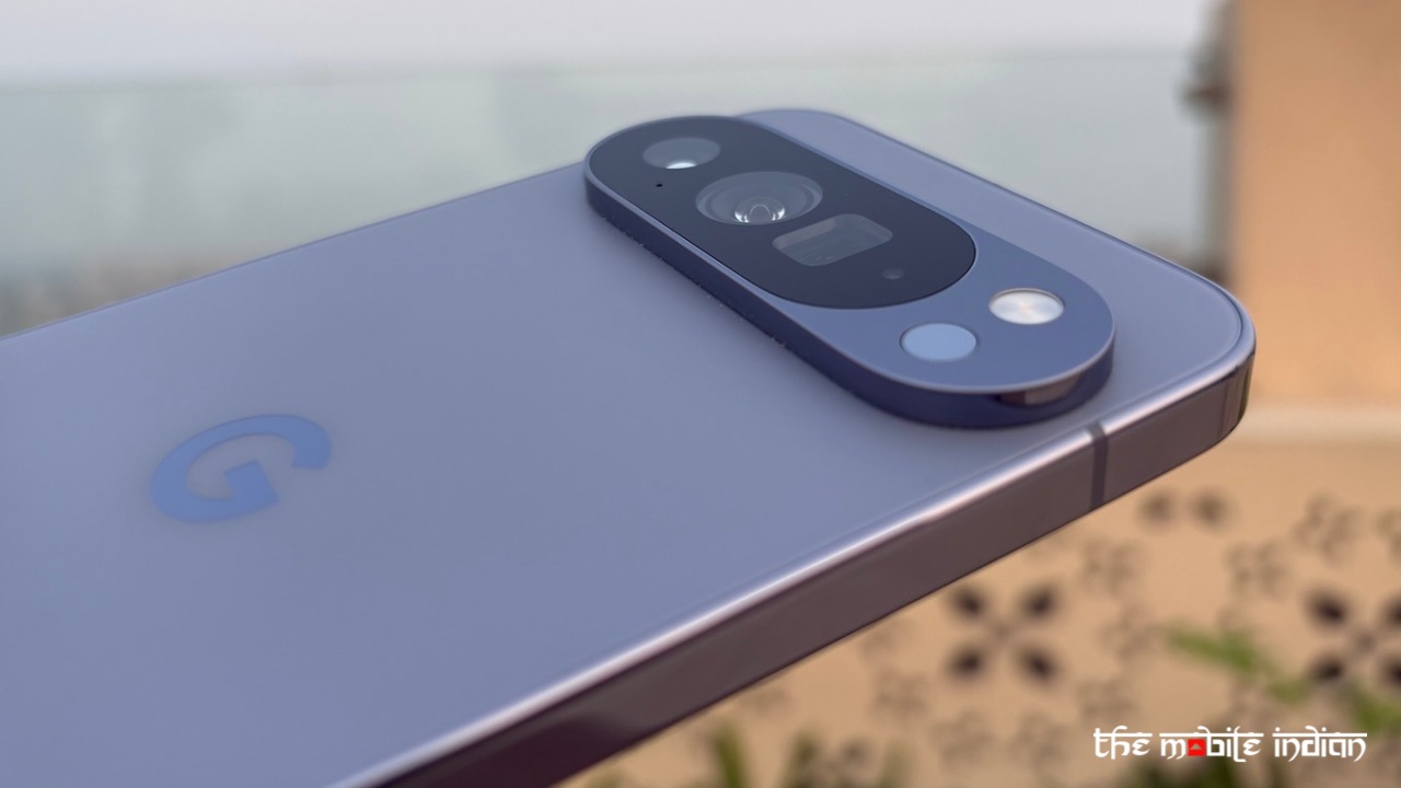 Pixel 10 Pro XL left